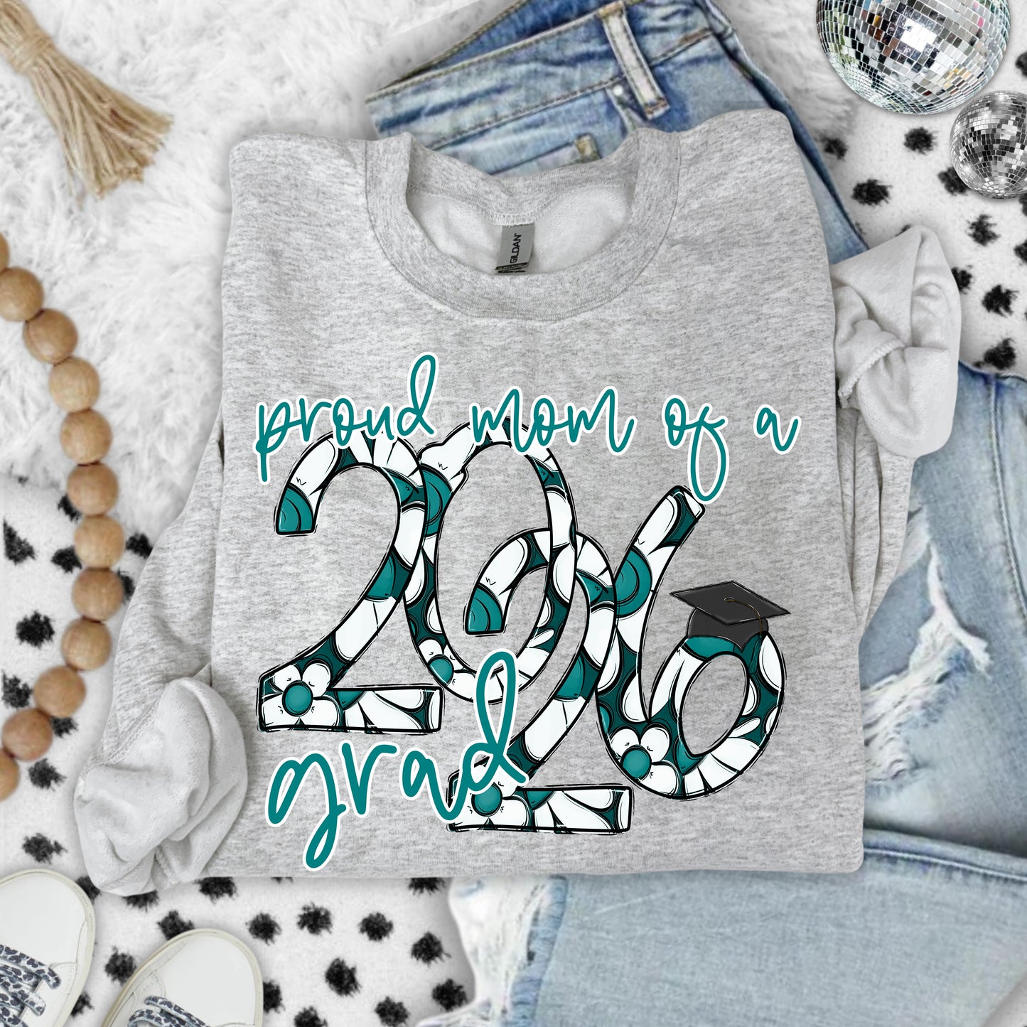 PROUD MOM OF A 2026 GRAD - PICK YOUR COLOR