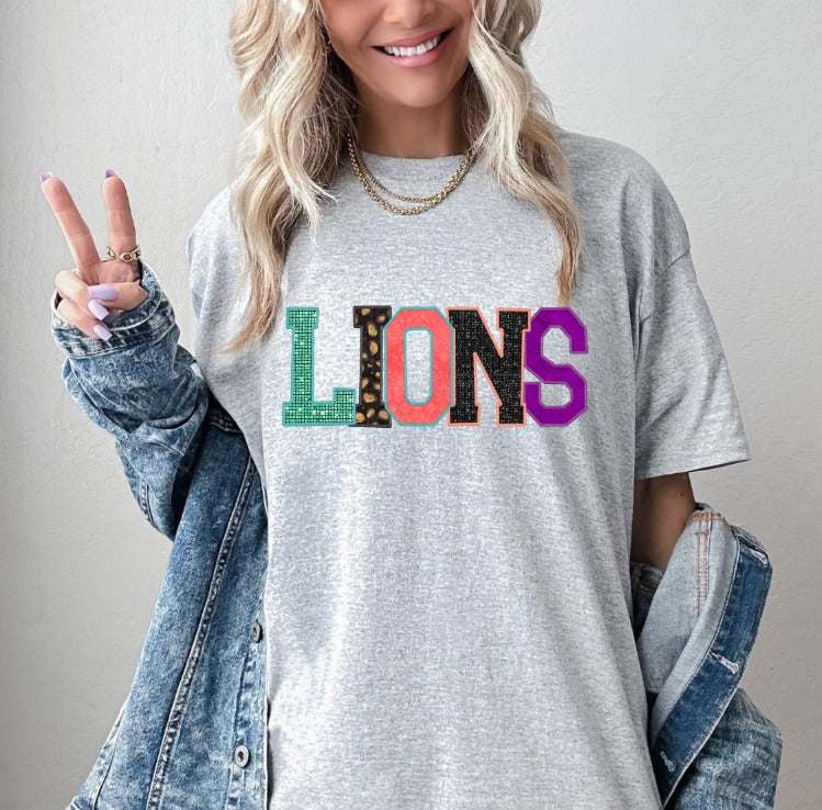 Lions Faux Applique