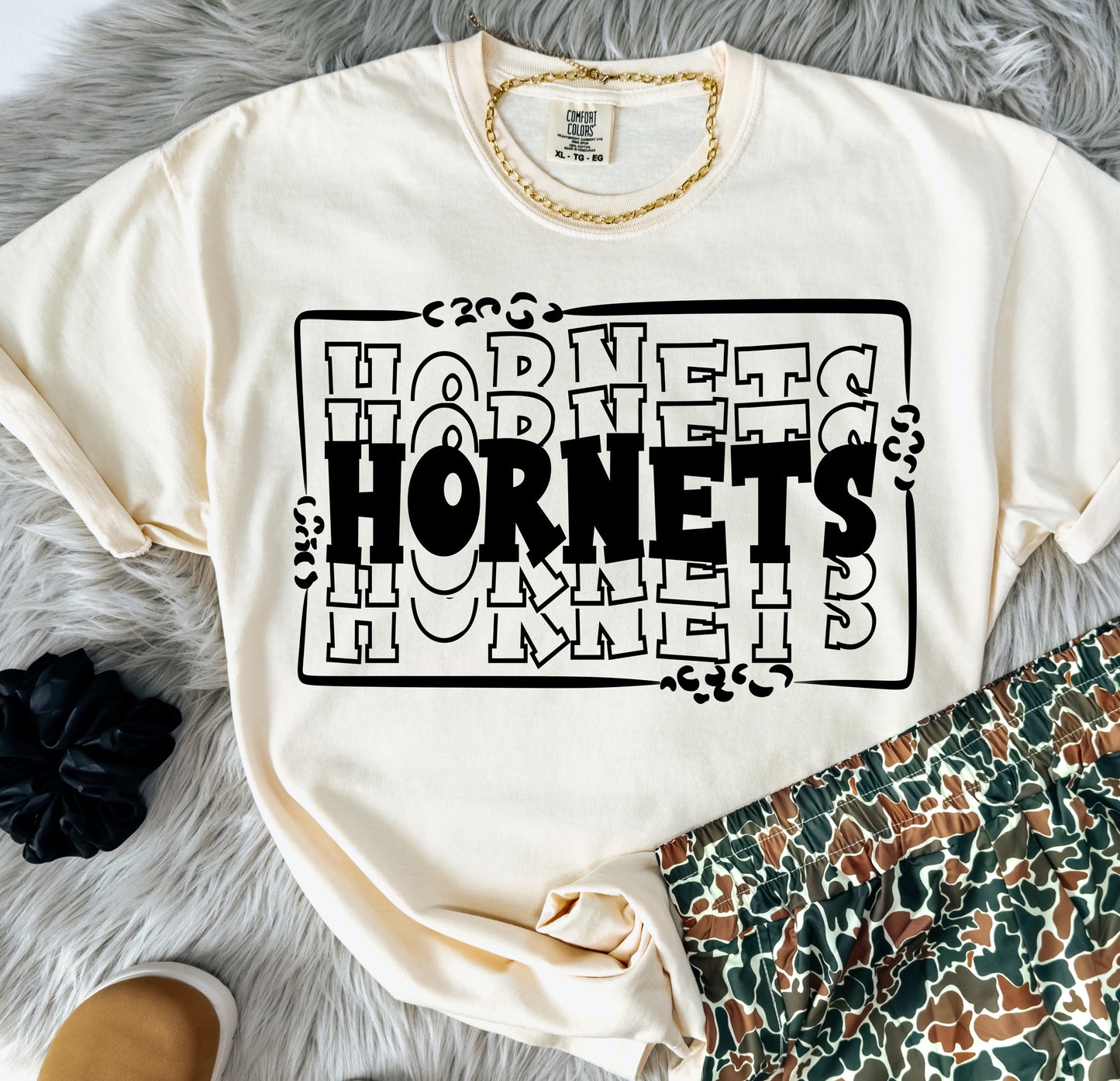 STACKED MASCOTS Hornets