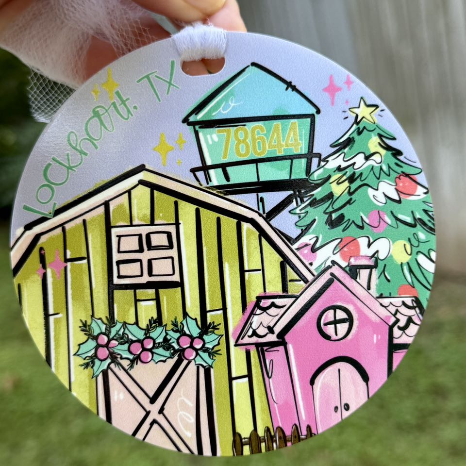 CHRISTMAS HOMETOWN ORNAMENT - BARN VERSION