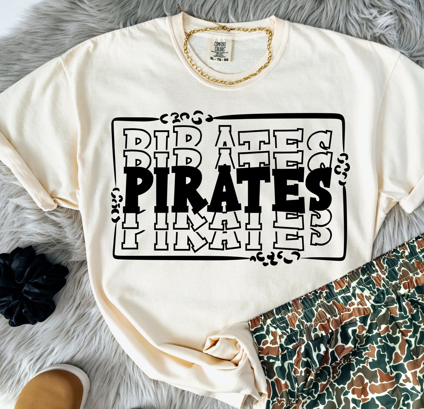 STACKED MASCOTS Pirates
