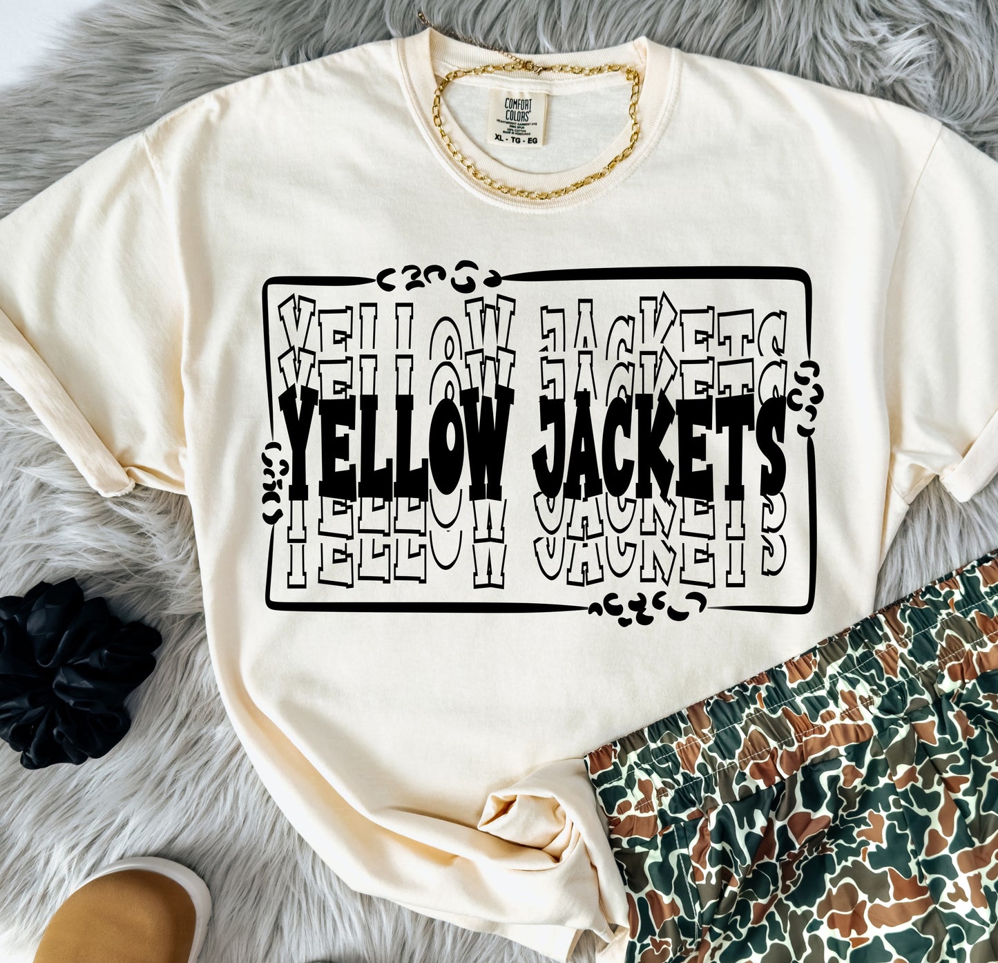 STACKED MASCOTS Yellow Jackets