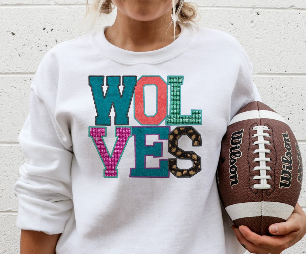 Wolves Faux Applique