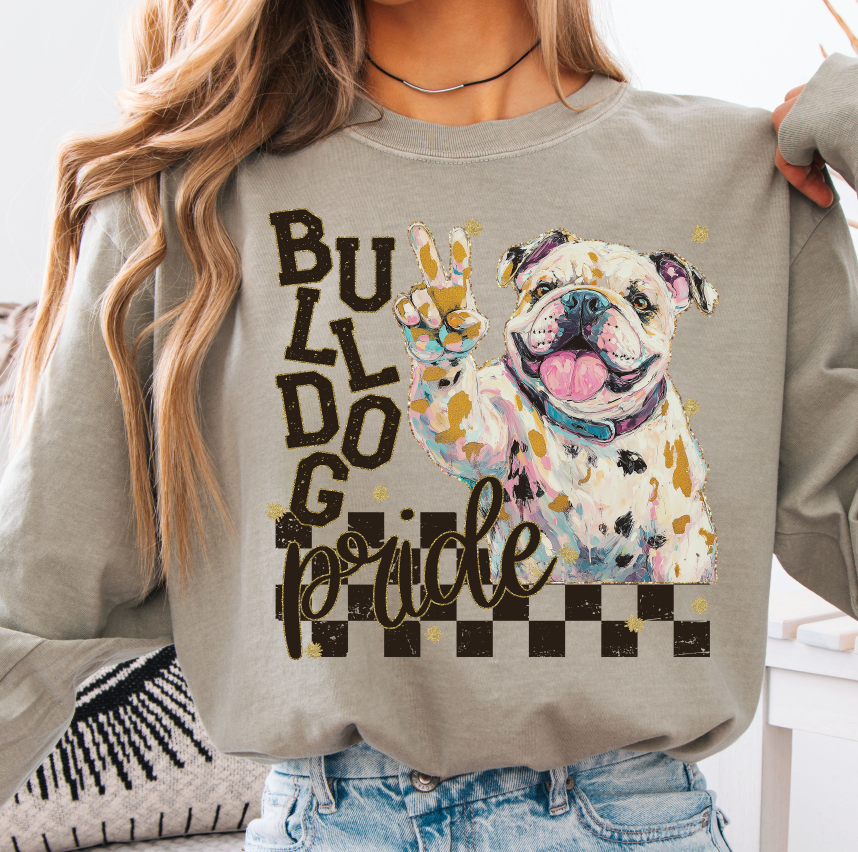 GRUNGE MASCOTS BULLDOG