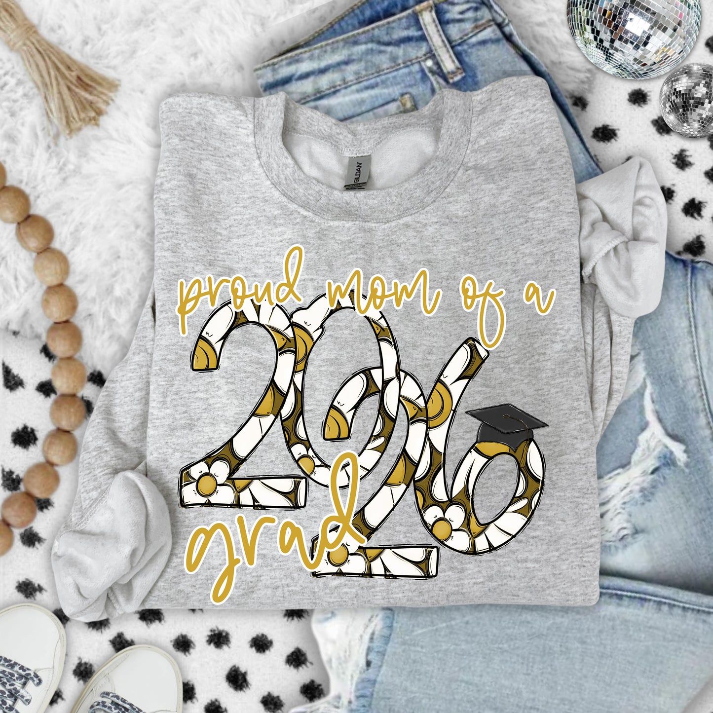 PROUD MOM OF A 2026 GRAD - PICK YOUR COLOR