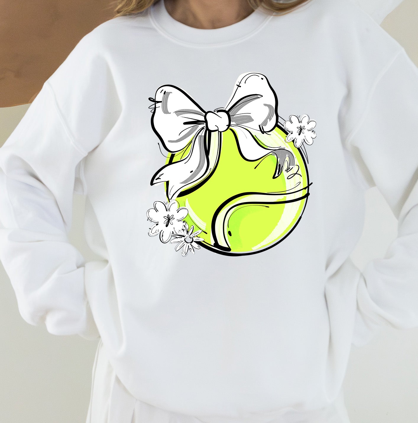 WHITE PLAY BALL TENNIS BOW WITH FLOWERS