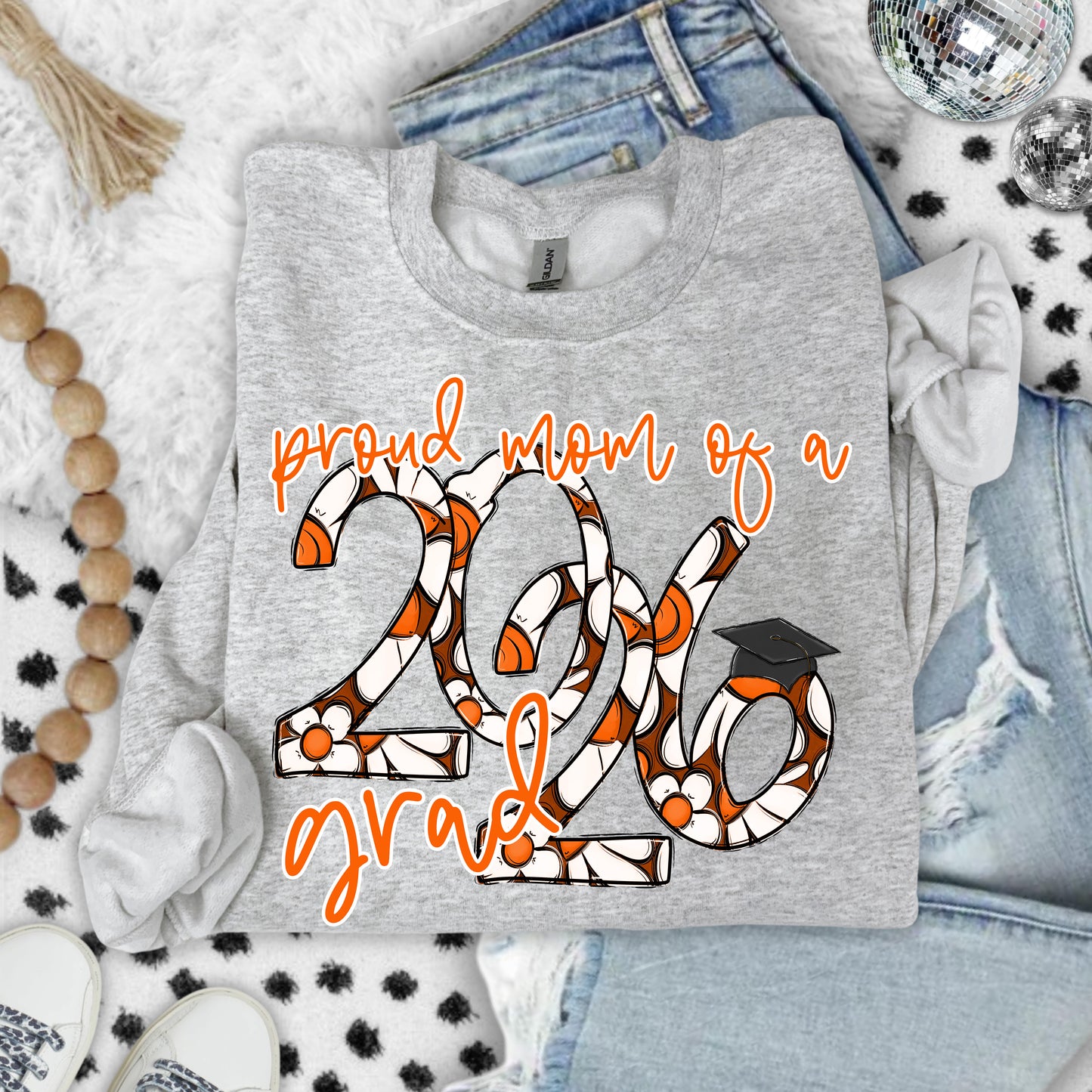 PROUD MOM OF A 2026 GRAD - PICK YOUR COLOR