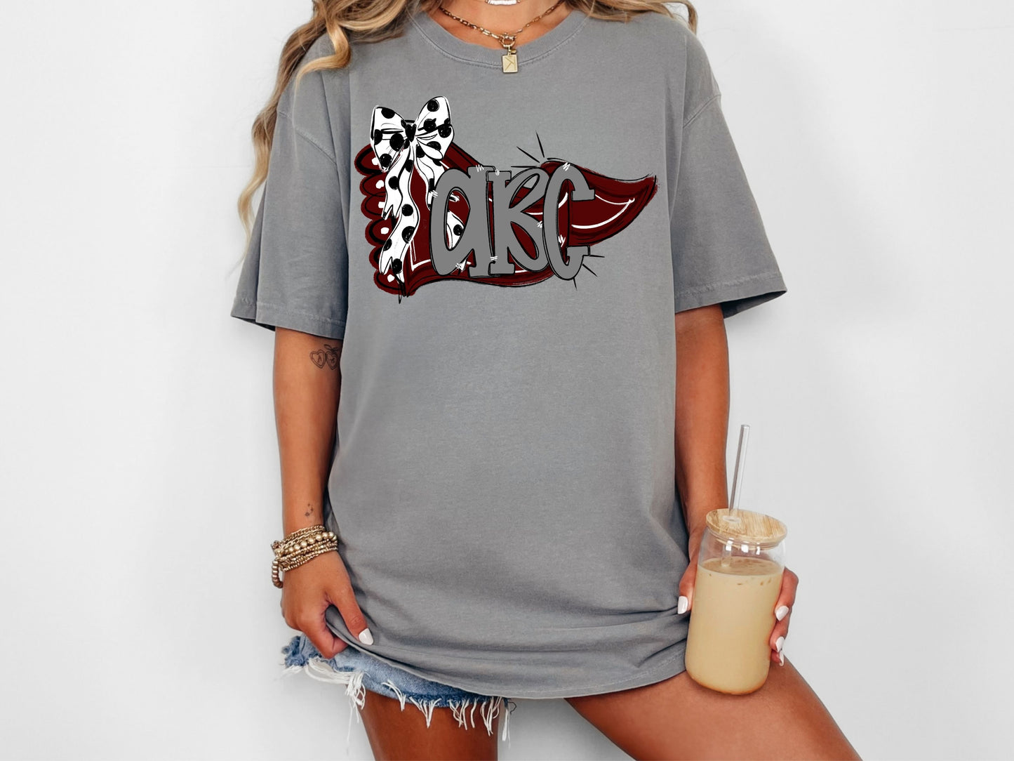 PENNANTS AND BOWS MASCOT CUSTOM - BLOCK LETTERING