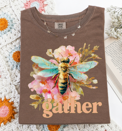 GATHER BEE ON FLOWERS